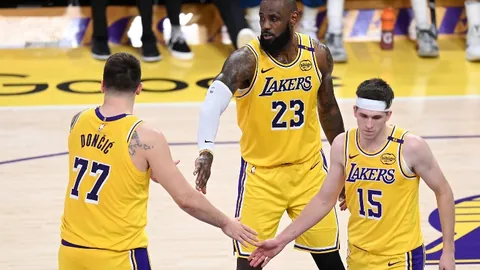 大乐透期号专家质合推荐：前区十码解析，凯尔特人追赶分析